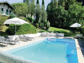  Holiday Home Ustaritz Route D'Arcangues  Юстарит